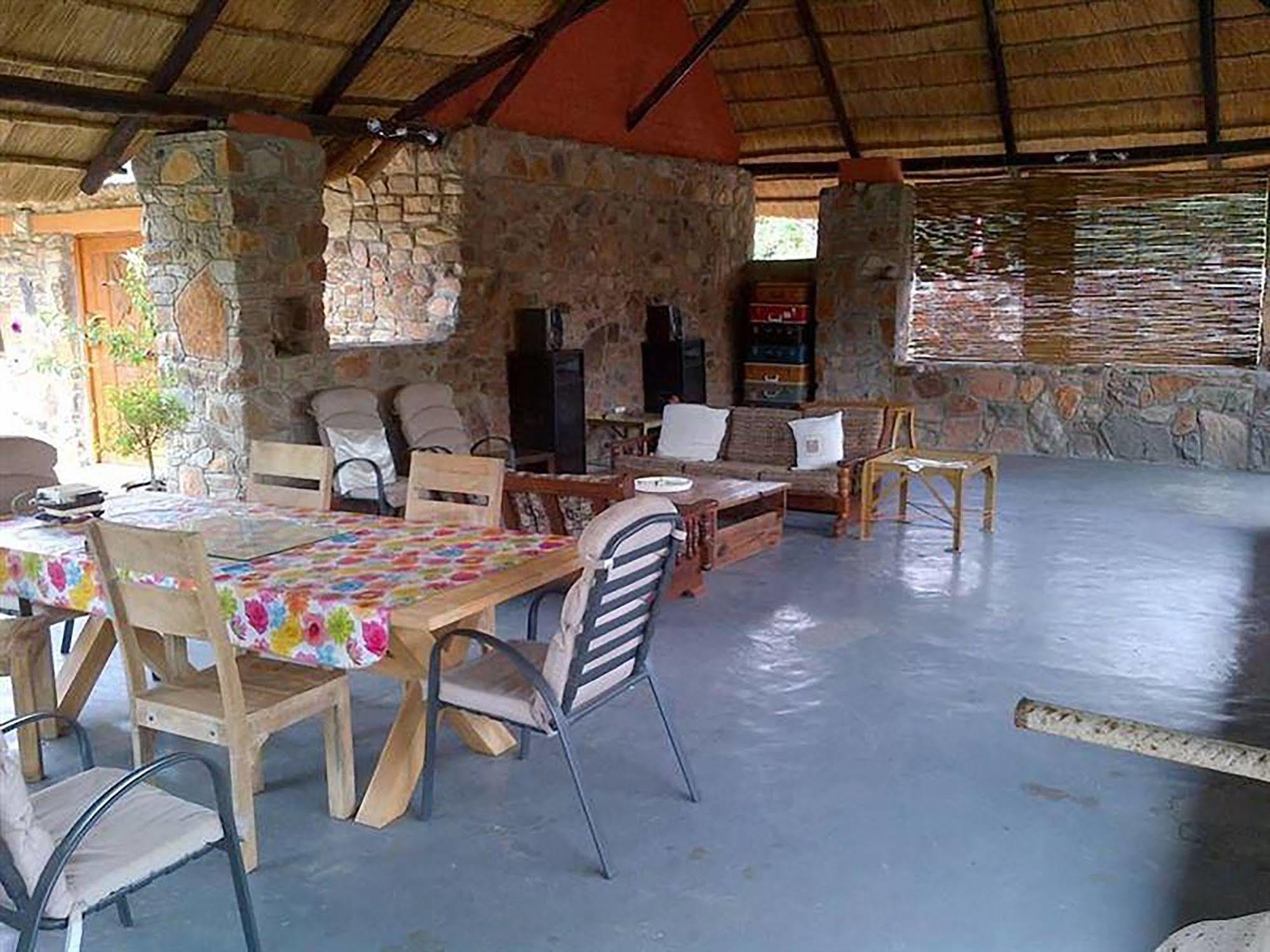 A New Earth Guest Lodge Francistown Luaran gambar