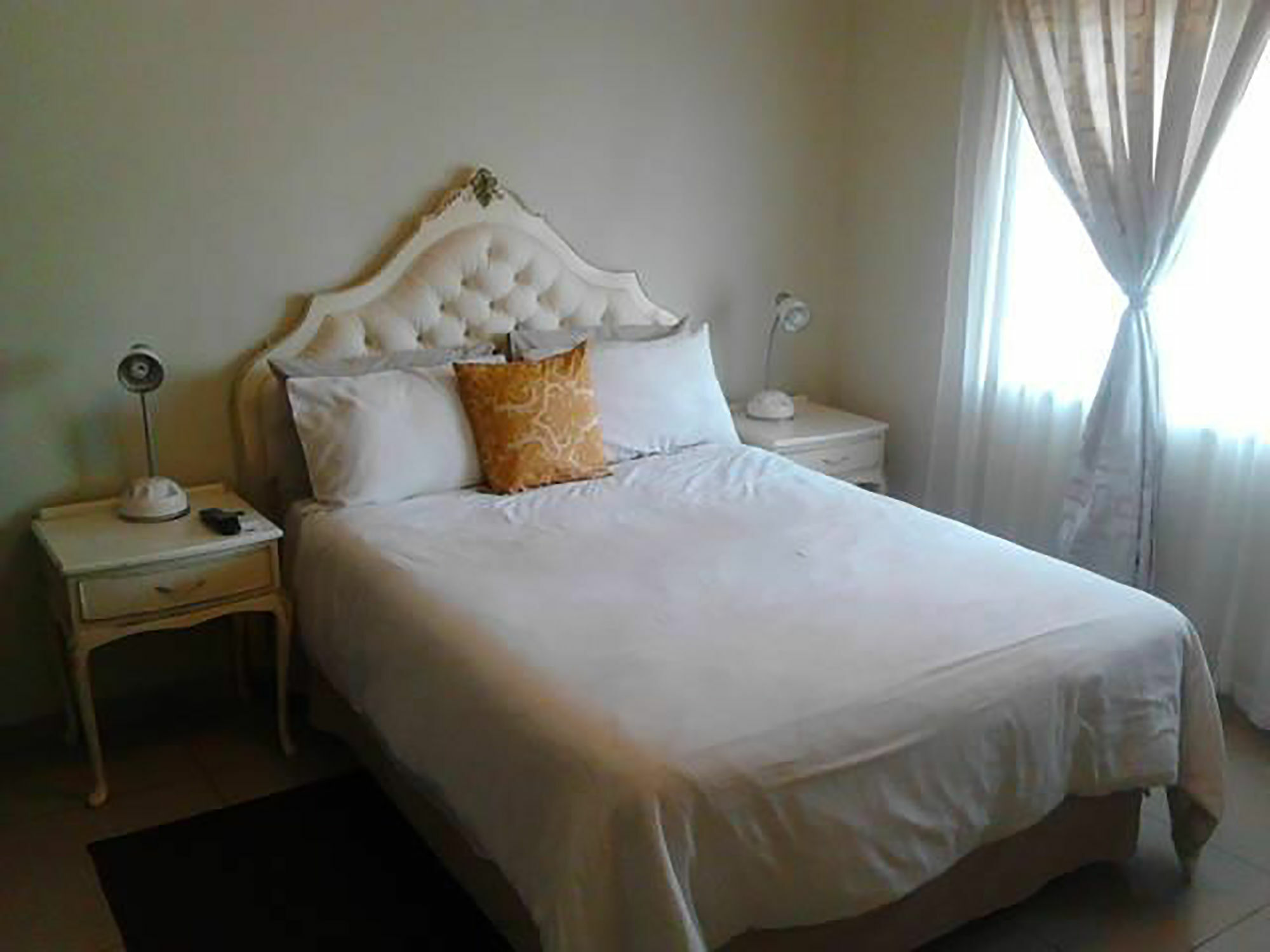 A New Earth Guest Lodge Francistown Luaran gambar