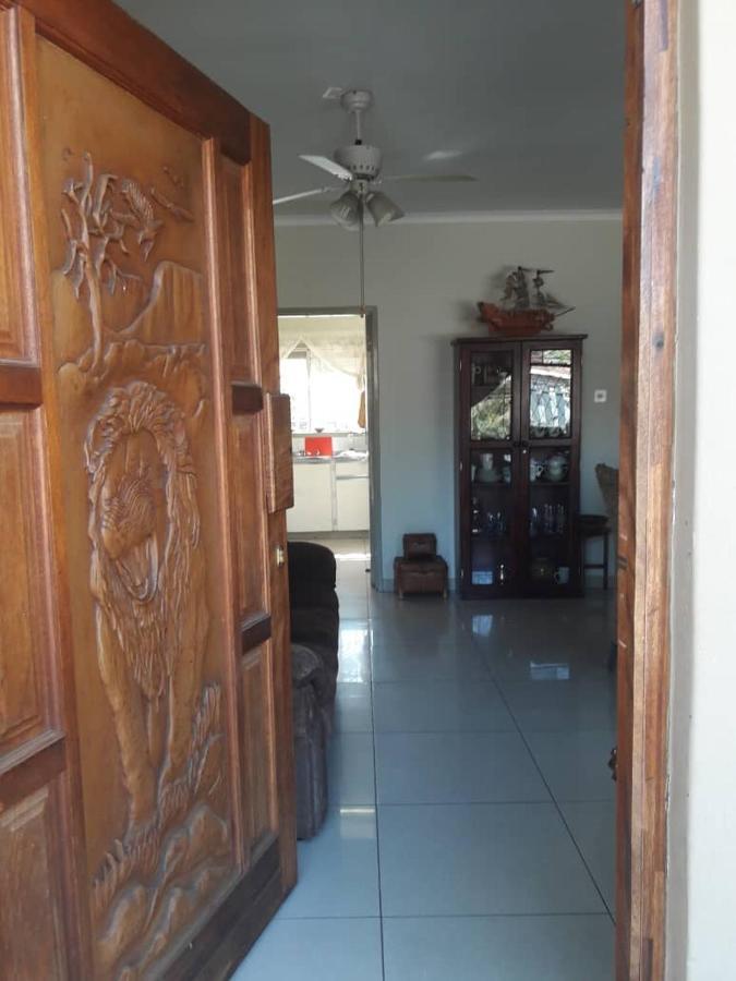 A New Earth Guest Lodge Francistown Luaran gambar